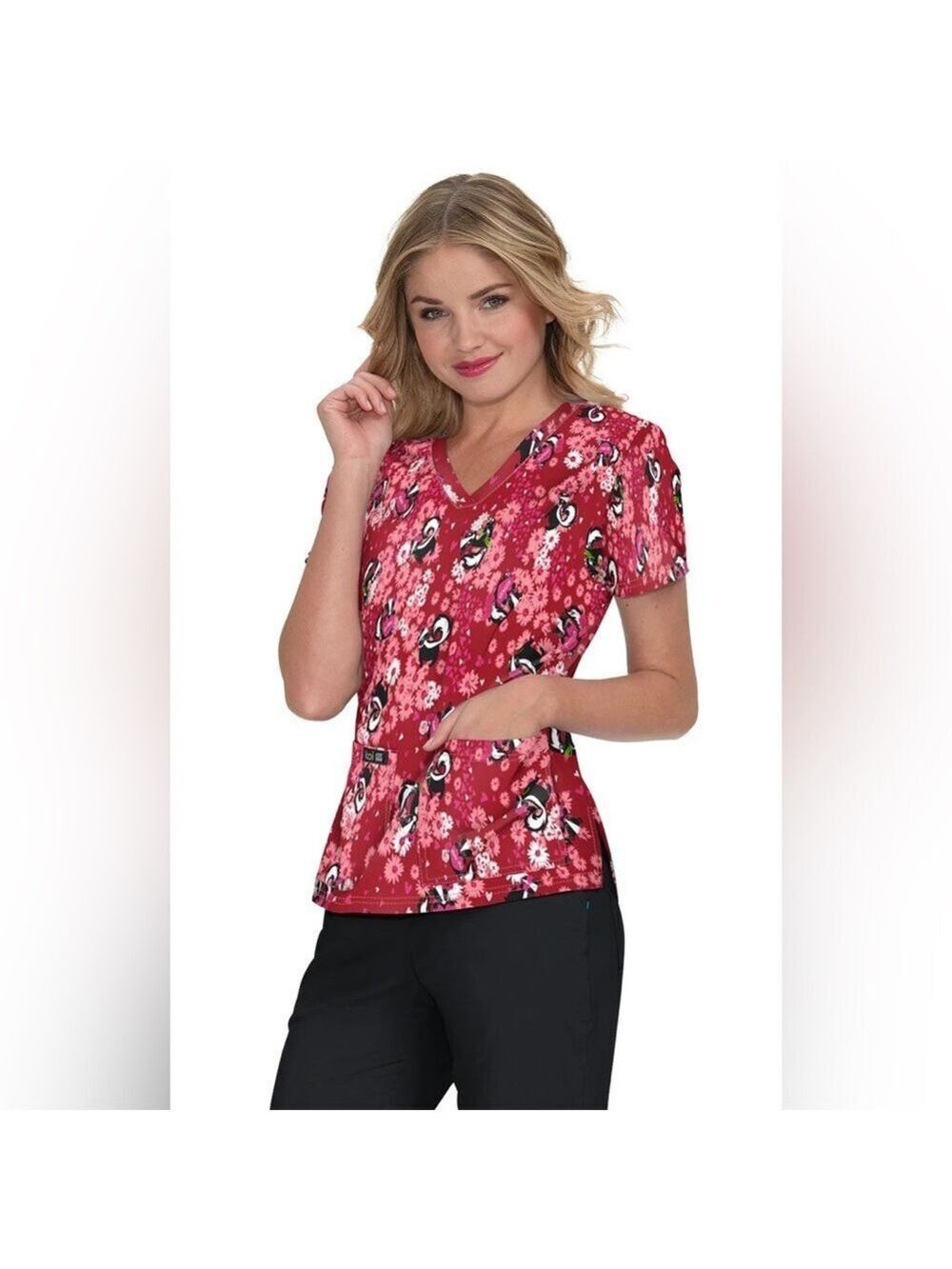 Koi Basics Stink N’ Cute Skunk Floral Leslie Scrub Top - Size XS